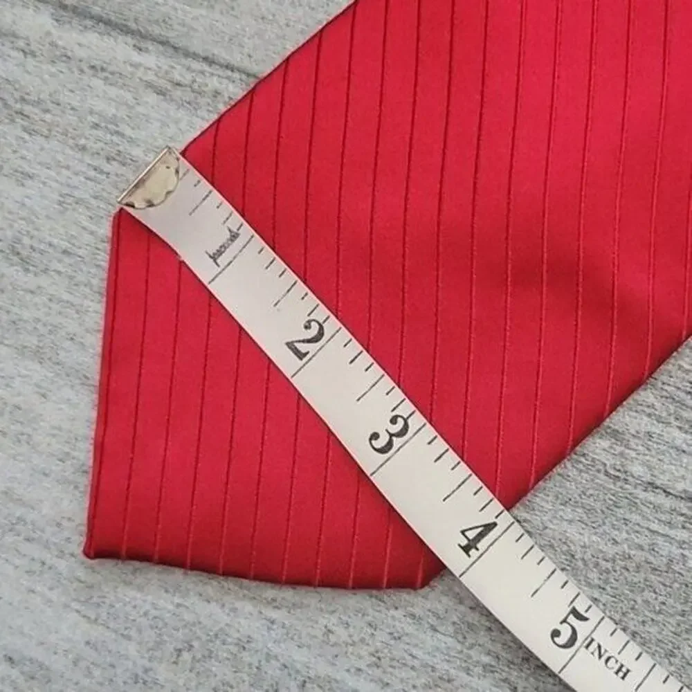 Jones New York men's Red Striped 100% Silk Neck Tie